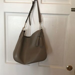 Tan leather Cuyana shoulder bag